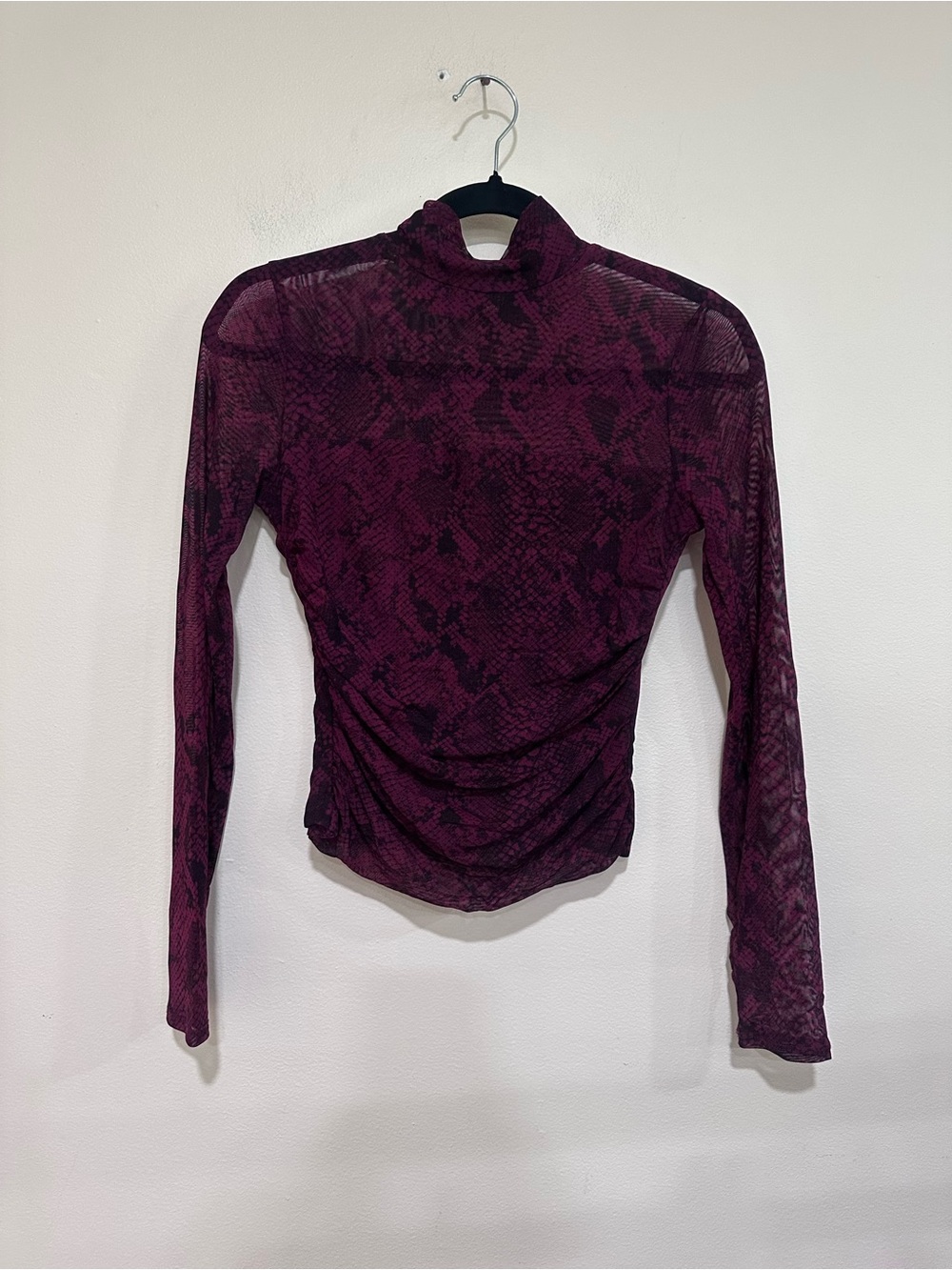 Guess women’s Sheer Snake-Print Mock Neck Top - Deep Plum. Size Small